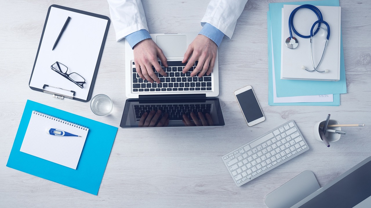 mHealth app on smartphone